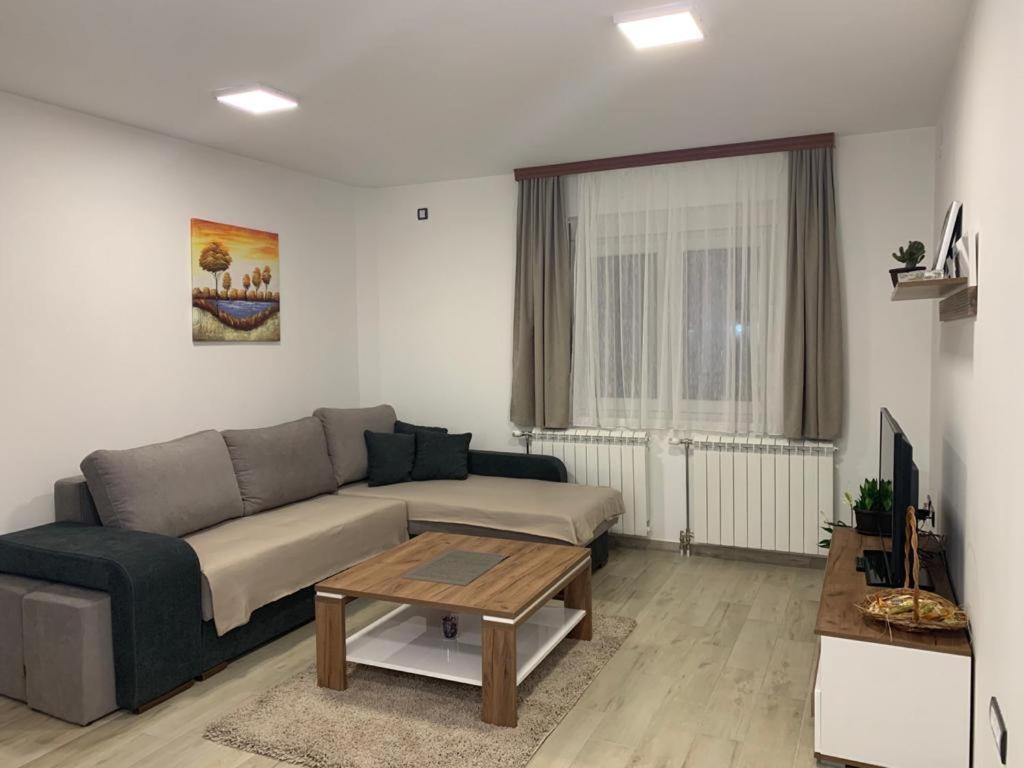 Mm Apartmani ベオグラード エクステリア 写真